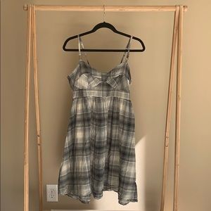 Converse Adjustable Strap Side Zip Dress Size M